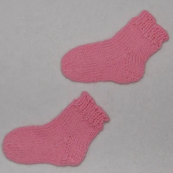NEW Handmade Girls Pink Ankle Socks - Picture 3 of 7